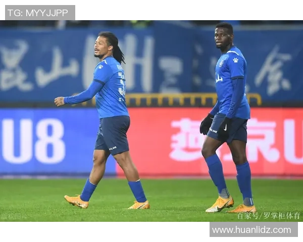 图库曼与亚自由的对决精彩纷呈引发球迷热议与期待