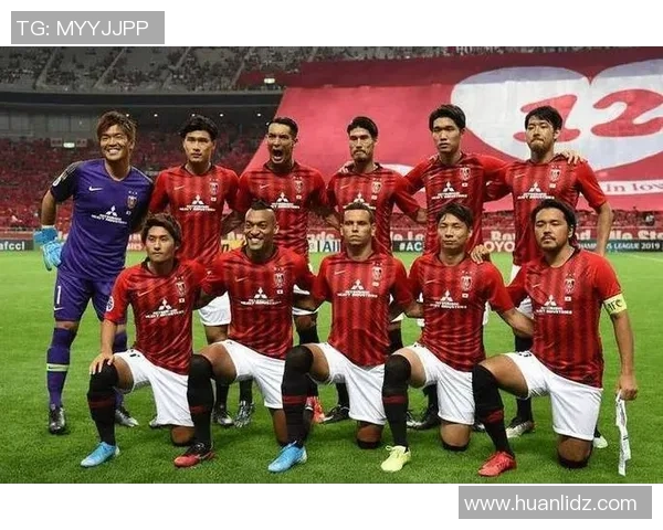 鹿岛鹿角队迎战韩国球队展开激烈较量期待精彩比赛瞬间