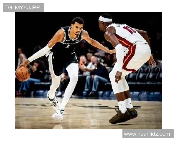 2018年森林狼对阵马刺的精彩对决回顾与赛季分析