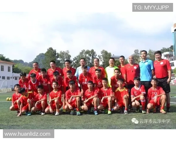 恩佐的成长之路：从天才少年到足球场上的璀璨明星