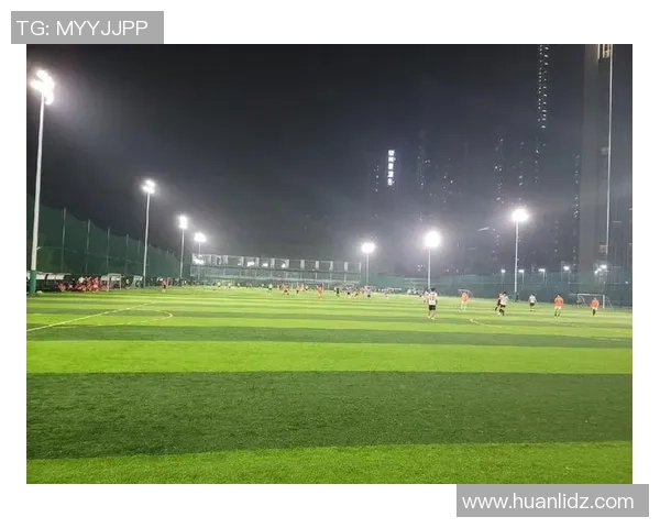 深圳足球队的运营揭秘与深度分析探索足球产业的未来发展之路