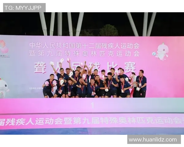 聚焦和平精英：LNG战队如何在赛场上展现强大实力与团队合作精神