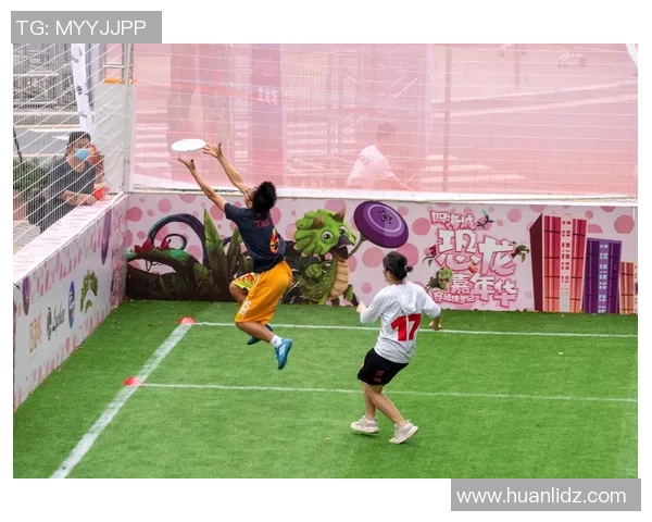 广州飞盘队在极限运动嘉年华中的灵活性表现引发热议与赞赏